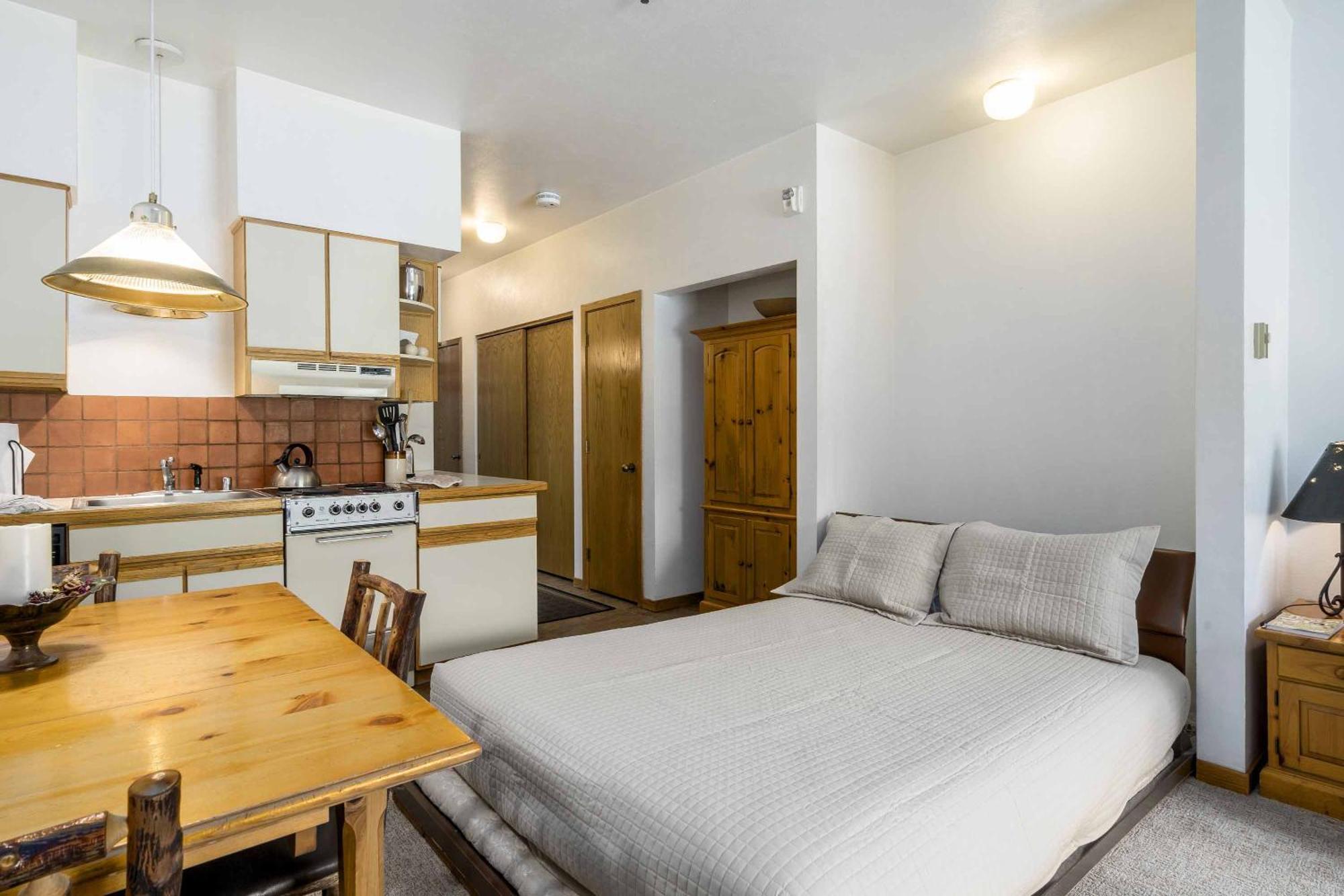 Snow Flower Condos スティームボートスプリングス 部屋 写真